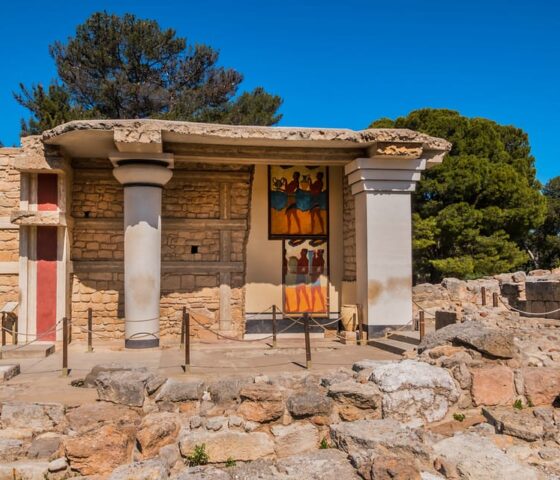 Knossos palace entry ticket with optional guide
